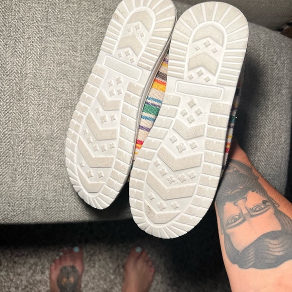 Hey dude mocks .. size 8 women’s .. never worn only tried on - Picture 2 of 5